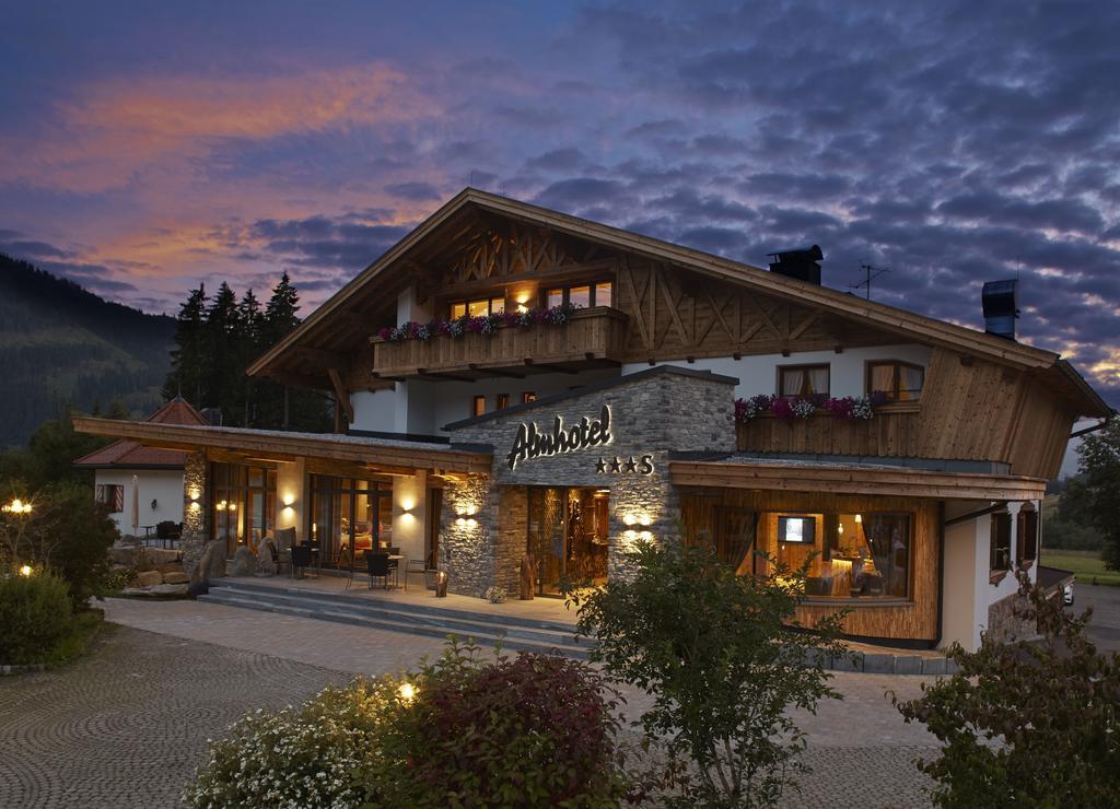 Almhotel Told Graen Exterior photo